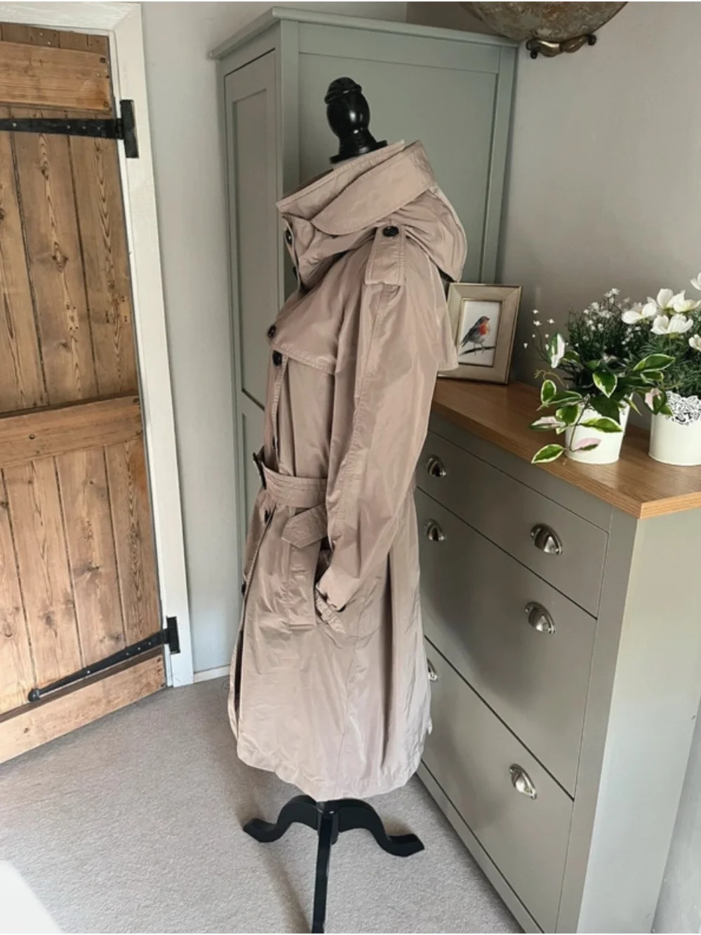 Burberry Taupe Double-Breasted Hooded Trench Coat - Picture 11 of 16
